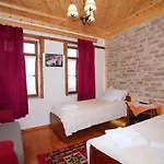 Otel Brahimi Gjirokastër